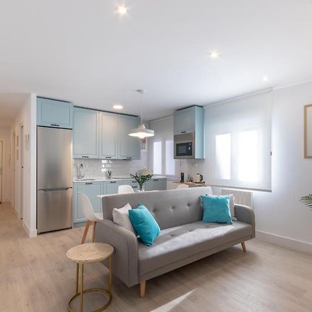 Precioso Y Recien Reformado Junto Al Metro Apartment Bilbao Ngoại thất bức ảnh