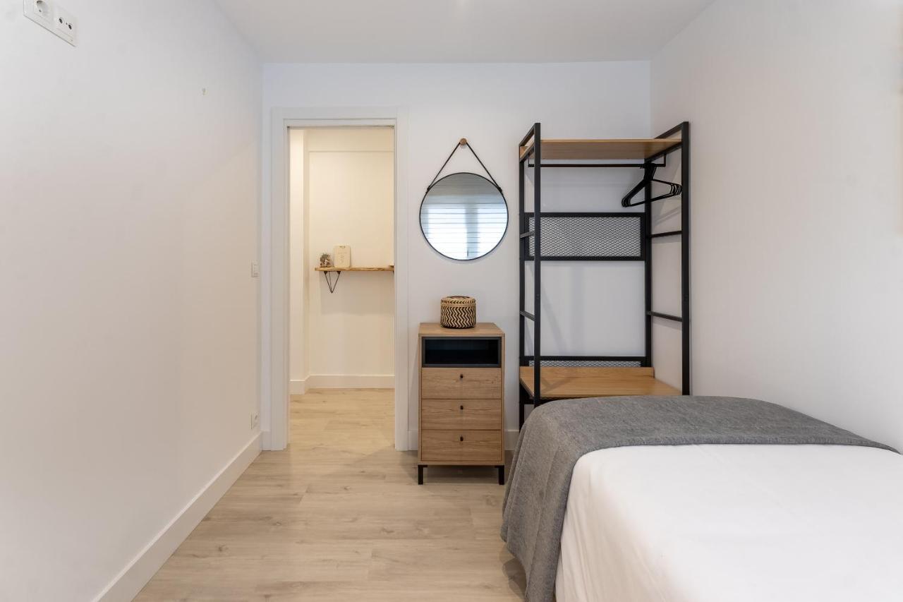 Precioso Y Recien Reformado Junto Al Metro Apartment Bilbao Ngoại thất bức ảnh