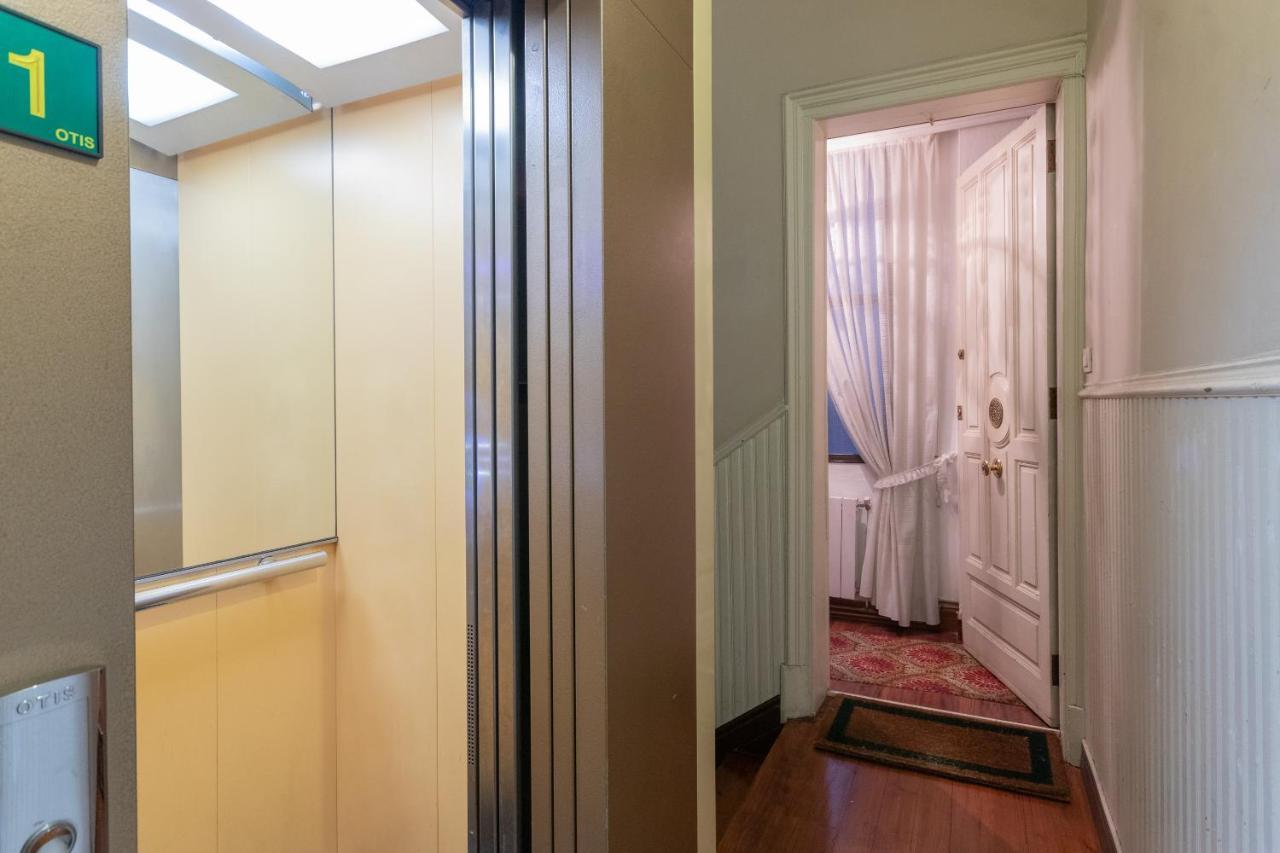 Precioso Y Recien Reformado Junto Al Metro Apartment Bilbao Ngoại thất bức ảnh